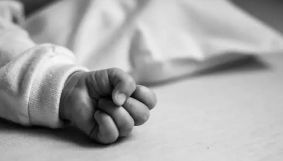 Dictan pena máxima para la mujer que asfixió a su hijo de 3 años
