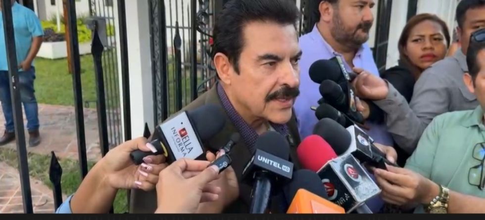 Manfred sobre alianza de Tuto y el FRI: Nosotros no tenemos que prestarnos siglas 
