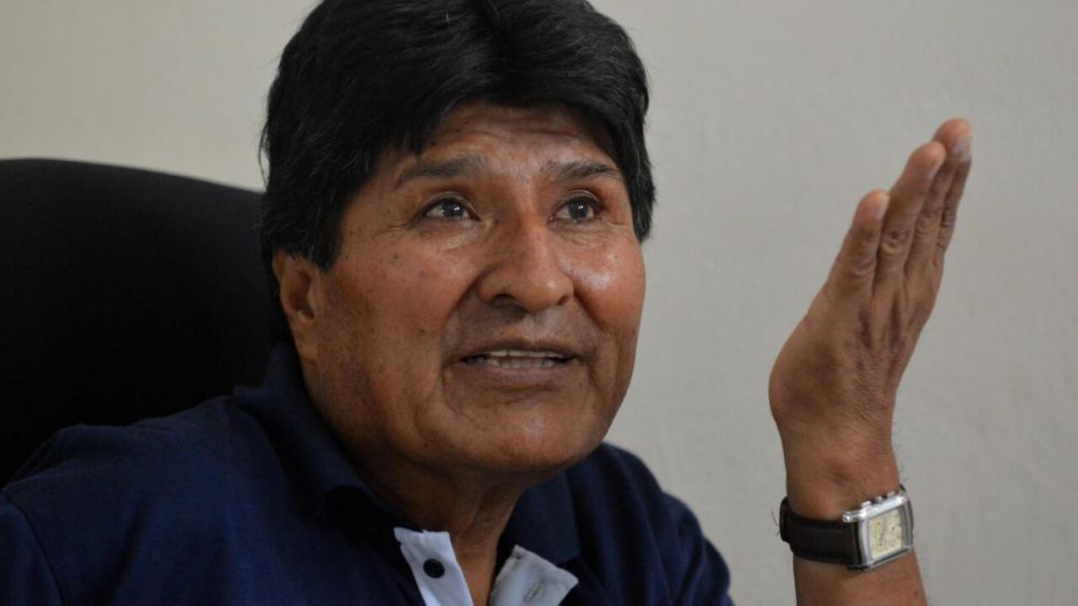 Evo dice que buscan entregarlo como ‘trofeo’