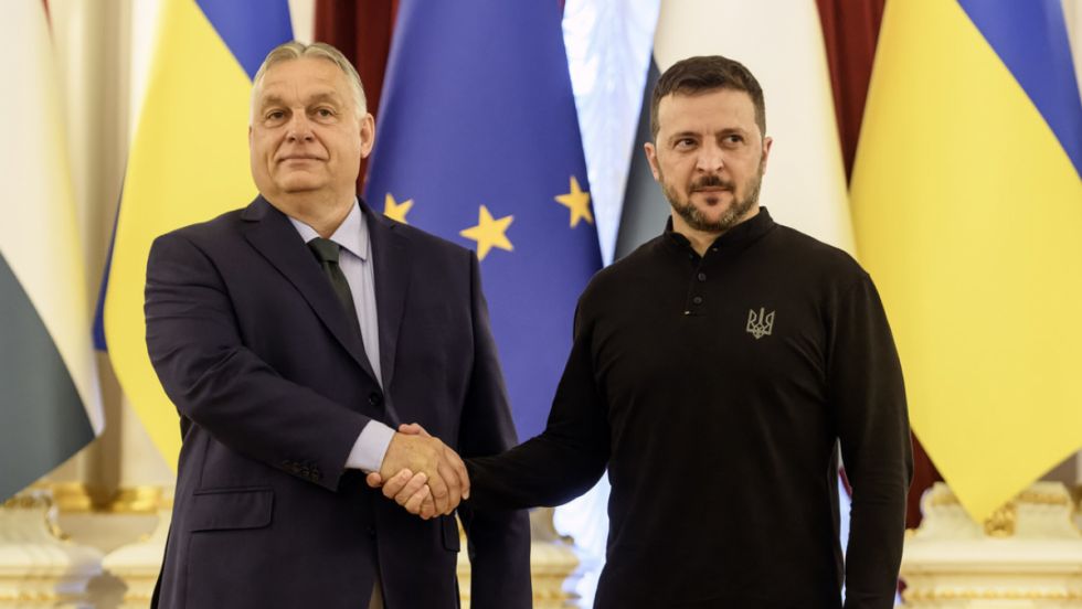 Zelenski rechaza la mediación de Orbán