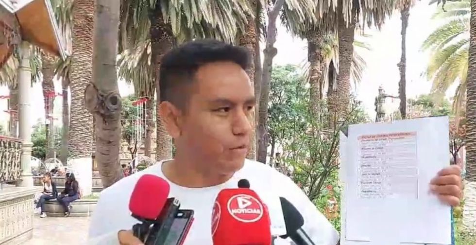 Denuncian montos excesivos de aguinaldo para funcionarios públicos en medio de crisis económica