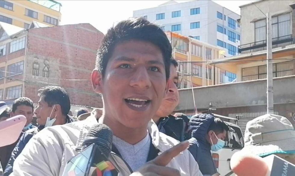 Emiten una orden de aprehensión contra Alanez