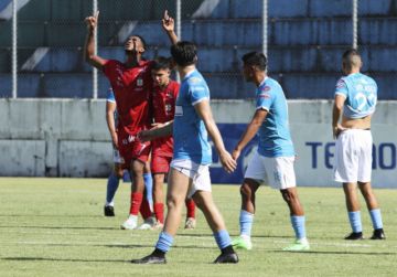 Real Santa Cruz se despide con un triunfo en Entre Ríos 