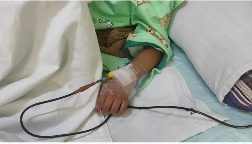 Piden medicamentos para familia que sufrió quemaduras tras explosión 