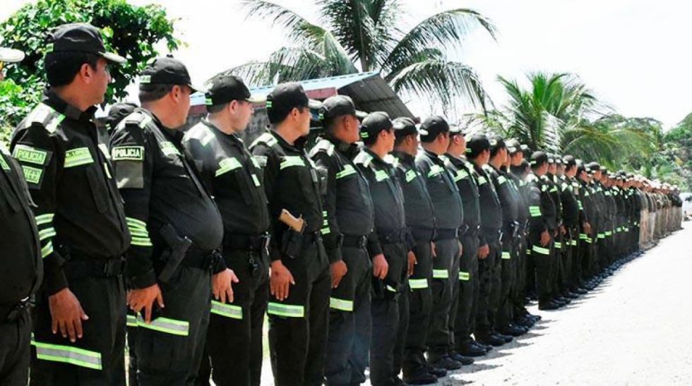 Se suman 108 policías al Comando Departamental de Tarija 