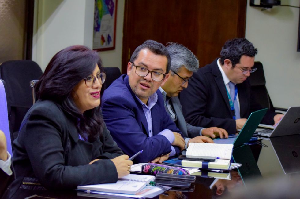 Reunión del gobierno nacional con IATA