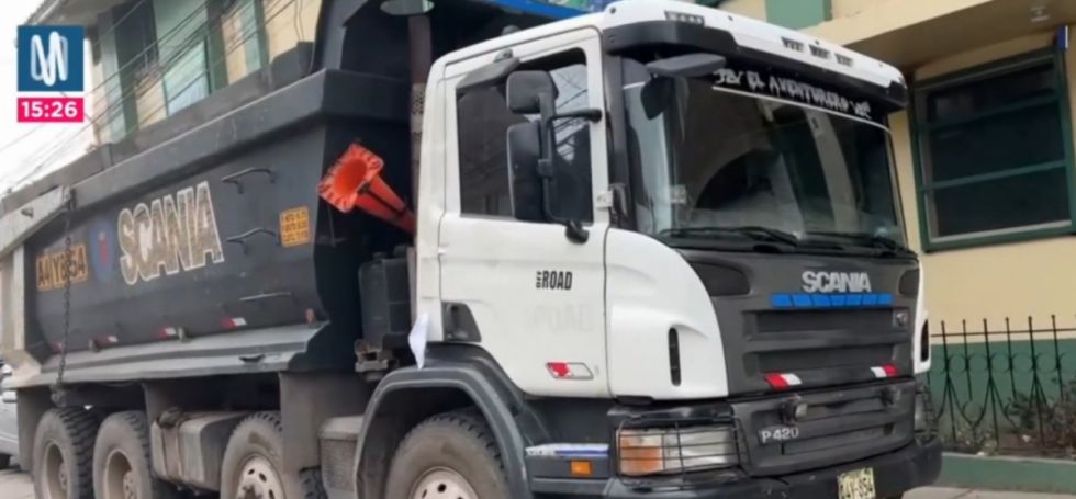 Interceptan 4 mil galones de combustible boliviano de contrabando en la frontera con Perú