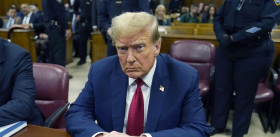 Trump no irá a prisión por sobornar a una actriz porno