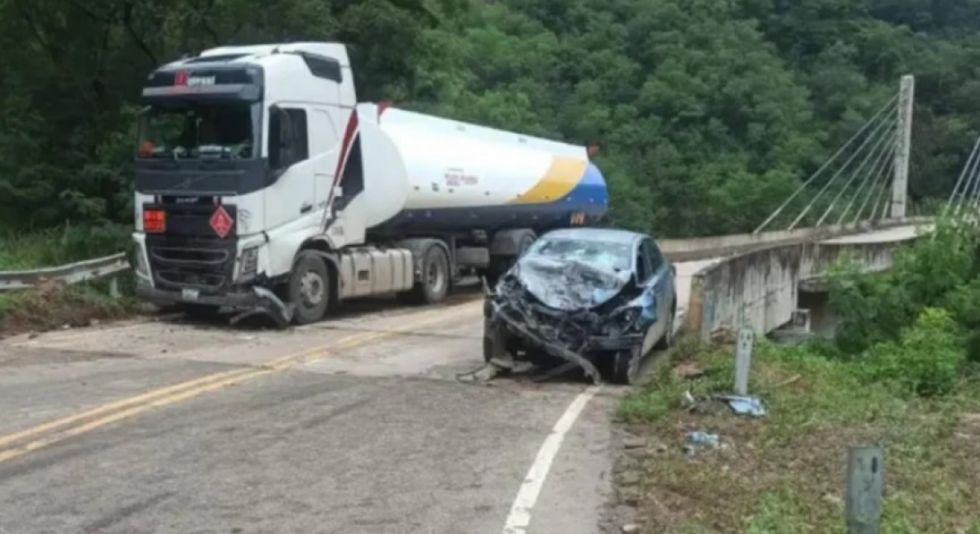 Accidente en la ruta Bermejo-La Angostura cobra la vida de dos personas