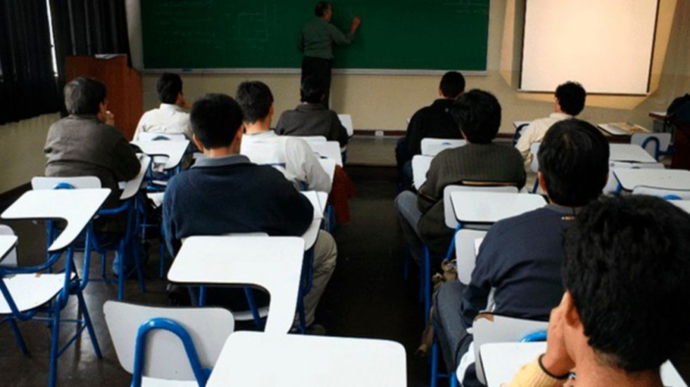 Educación convocará a padres de familia y colegios privados para analizar incremento de pensiones