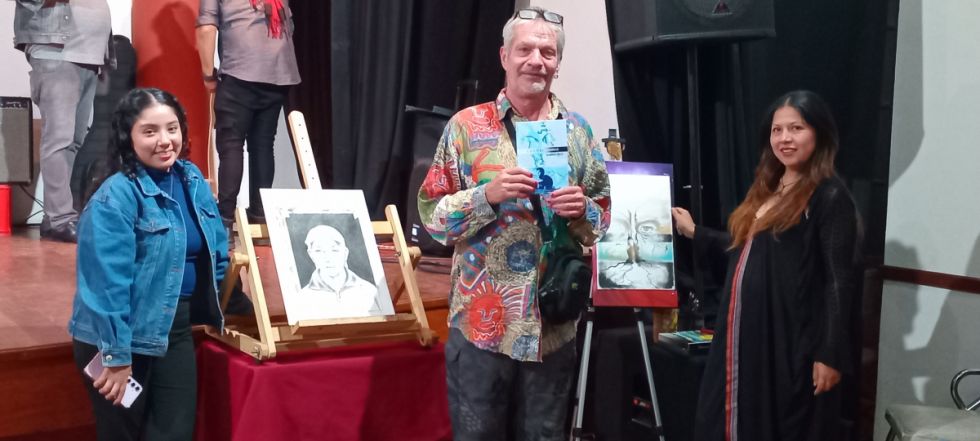 Gabriel Pace presentó el primer libro de su vida: “Luces y Sombras”
