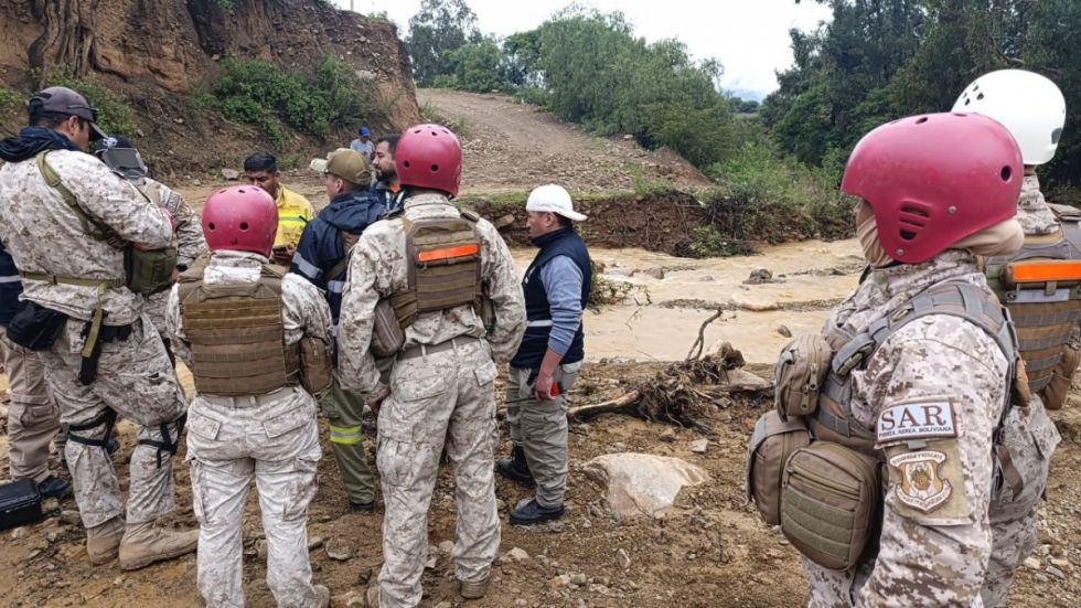 Recuperan los cuerpos de dos hermanas que fueron arrastradas por un río en Cochabamba