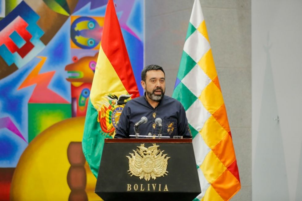 Ruiz compromete agilizar las obras que garantizarán agua y alimentos 