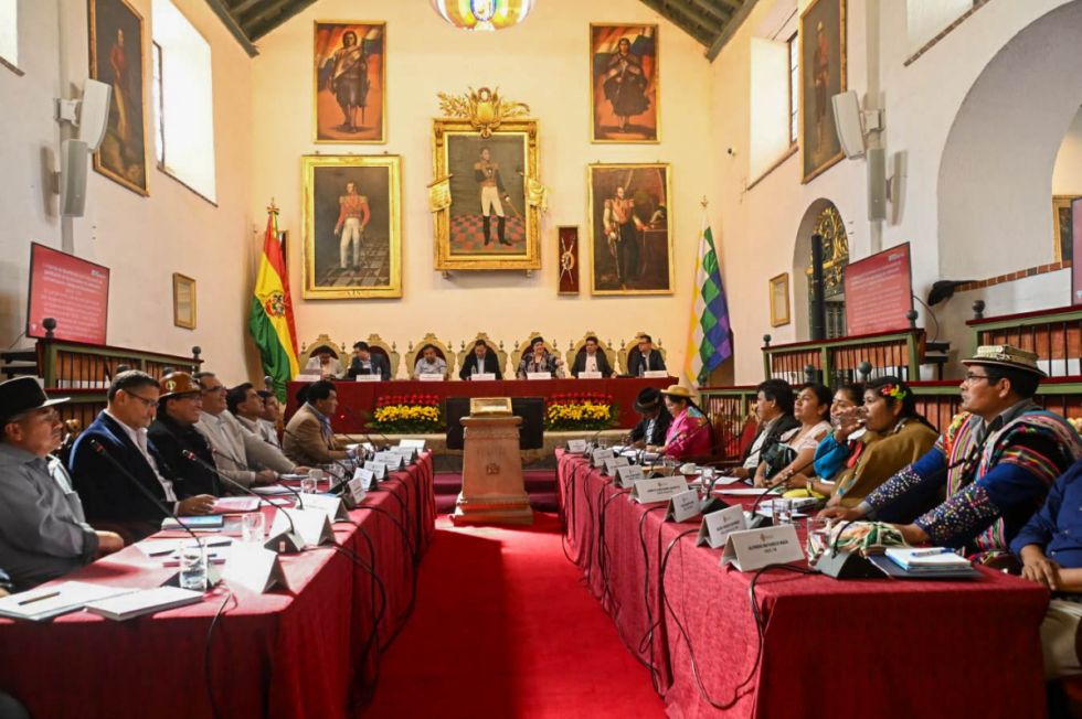 CNA: Acuerdan no “politizar” en el Bicentenario