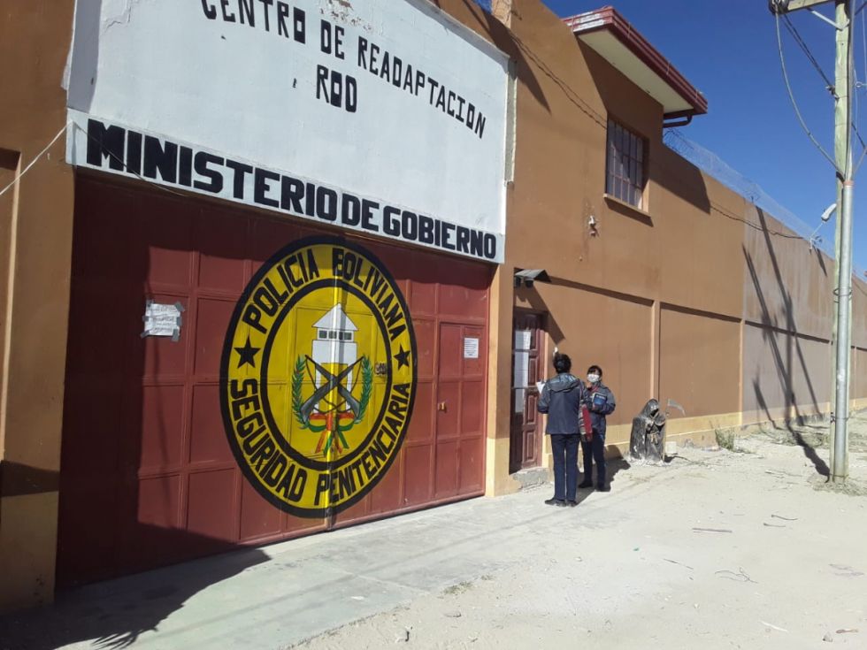 Muerte de reo devela red de corrupción en la cárcel de Uyuni con ayuda de policías 