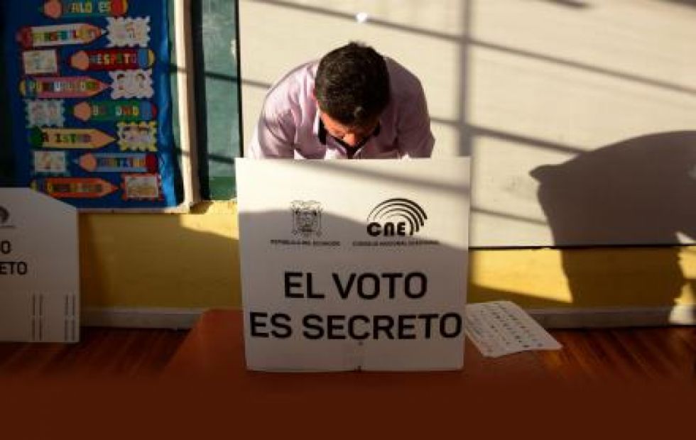 Carrera presidencial de Ecuador entra en la recta final