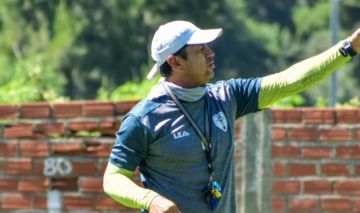 Tomayapo suma un nuevo volante de contención a su plantel