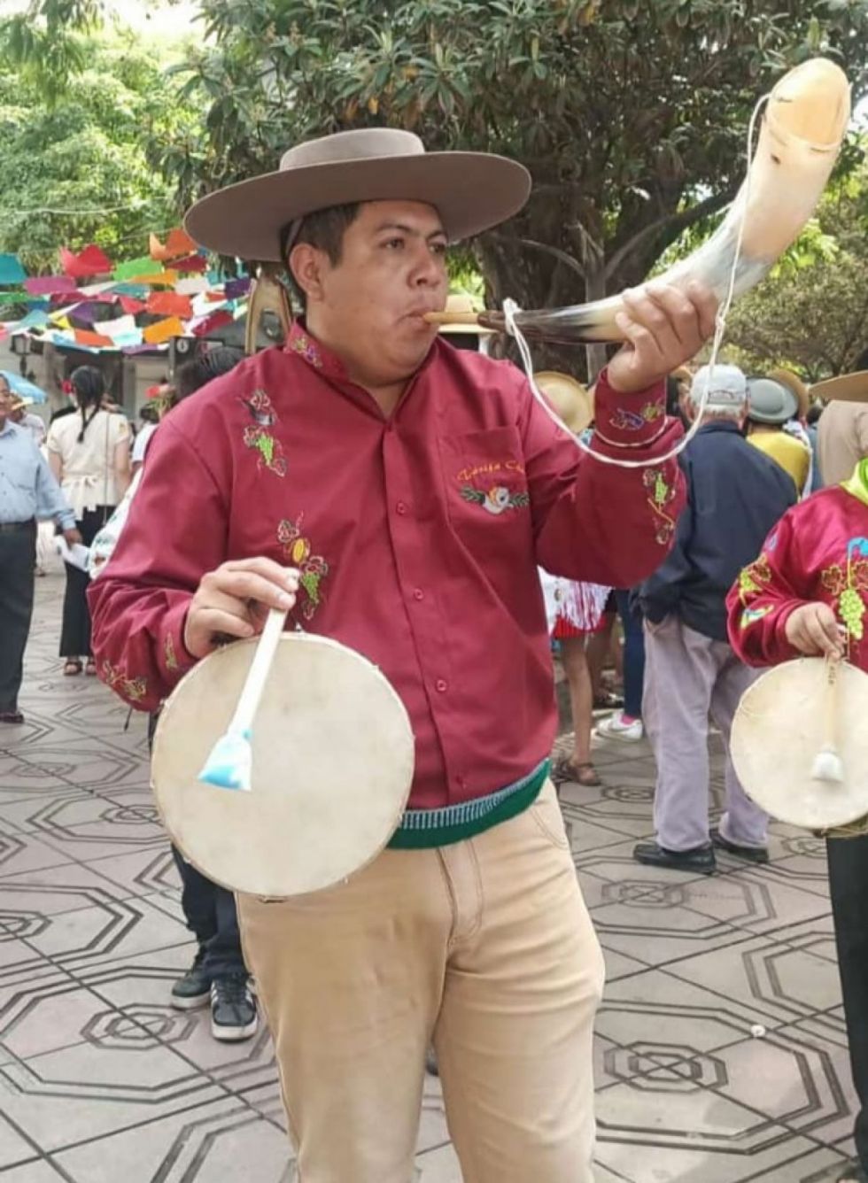 Que no falte el erque, cumpita