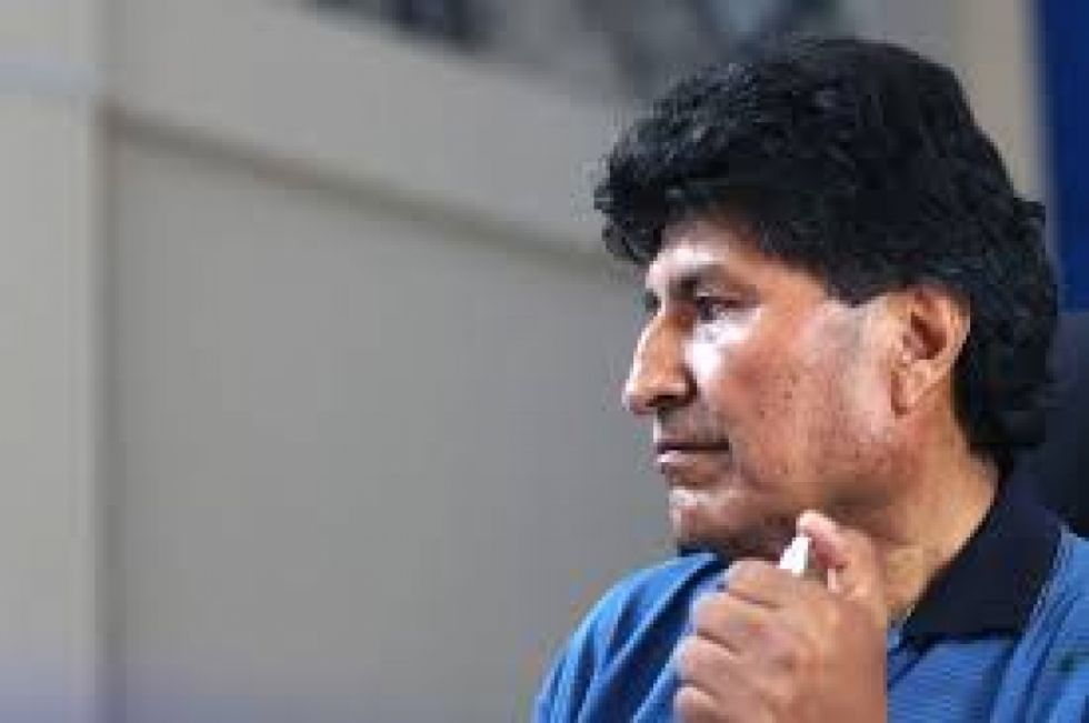 Juzgado emite orden de aprehensión contra Morales