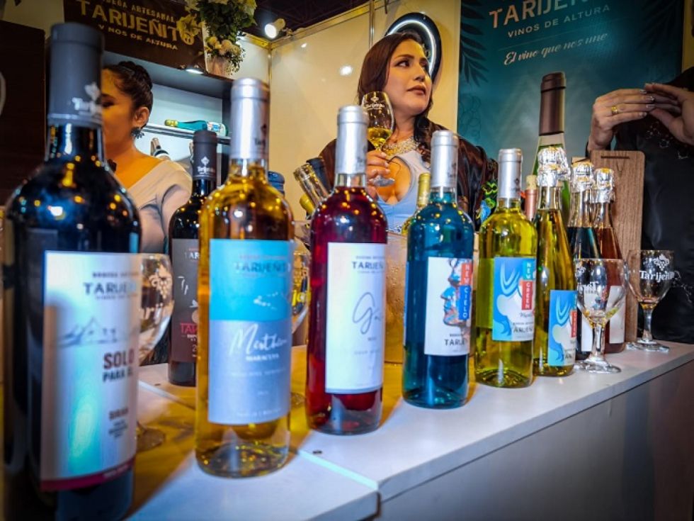 Prevén subir el precio del vino artesanal