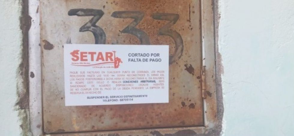 Villa Montes: Setar deja sin luz a 21 colegios por deuda