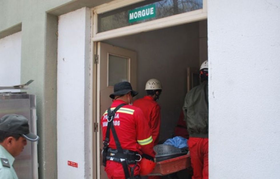 Policía levanta el cuerpo de un “parroquiano”, se presume muerte natural 