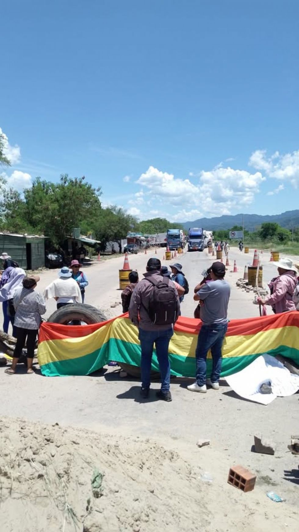 Declaran cuarto intermedio de dos horas en bloqueos en Yacuiba