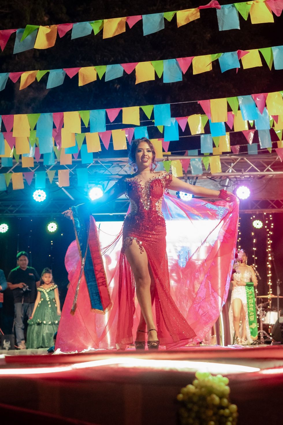 Pasarela en fuego (Mauricio Durán)