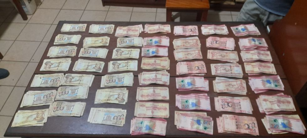 Aprehenden a director de la Felcc por sustraer Bs. 50.000
