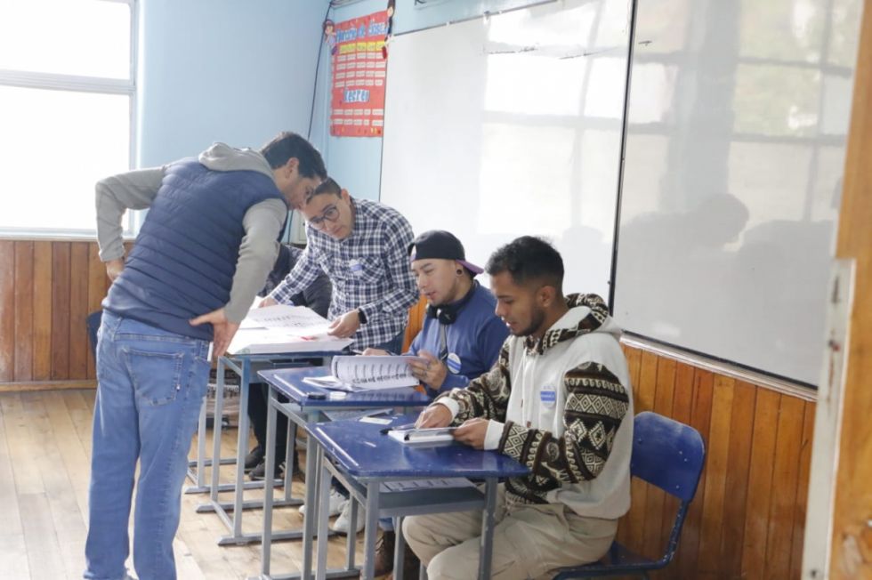 Ecuador: Revolución Ciudadana impugna actas electorales