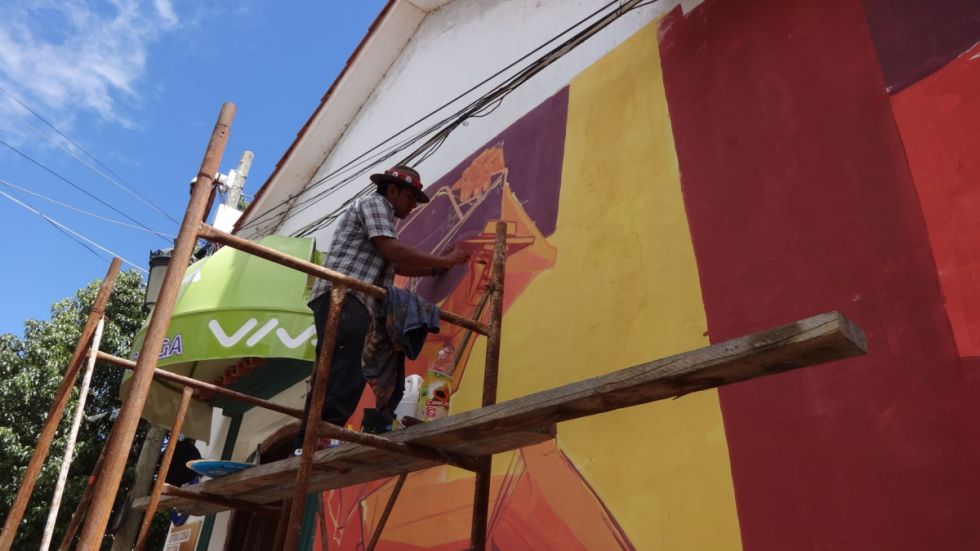 Más de 20 artistas inician el Festival del Arte y el Vino