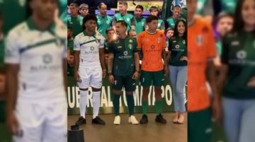 Real Tomayapo presentó su indumentaria oficial 2025