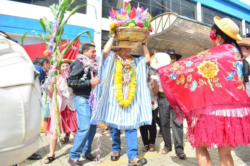 Tarija: Gobierno entrega 187 viviendas y promete otras 175