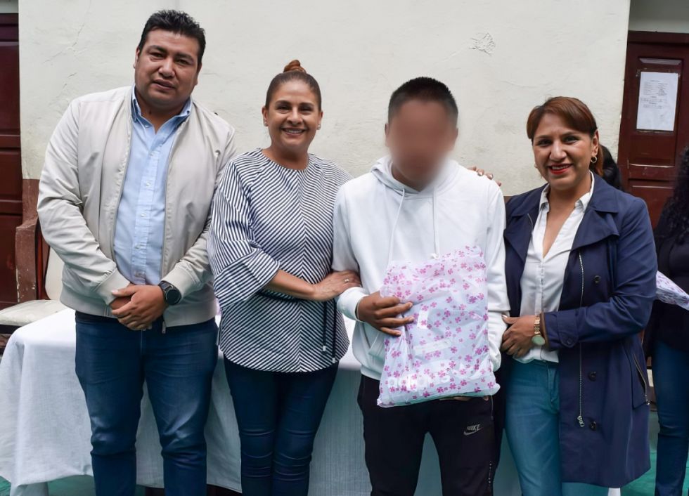 Gobernación entrega equipamiento al Centro Oasis
