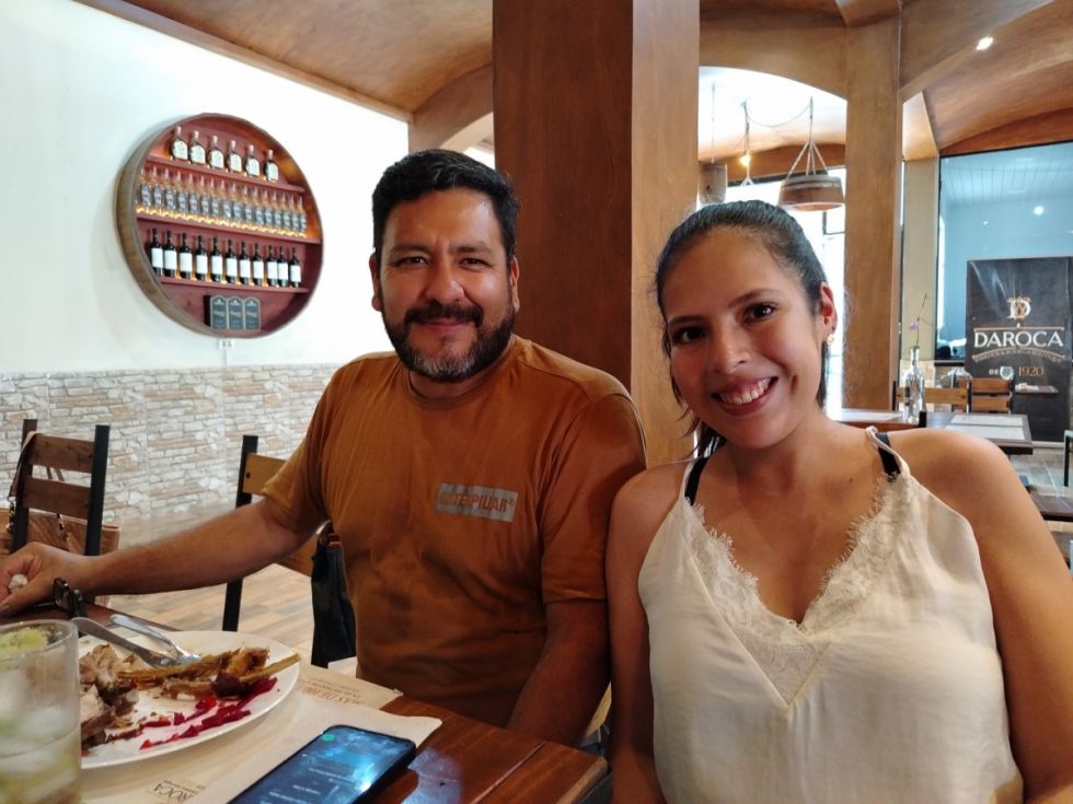 Álvaro Villa y Melissa Onofre