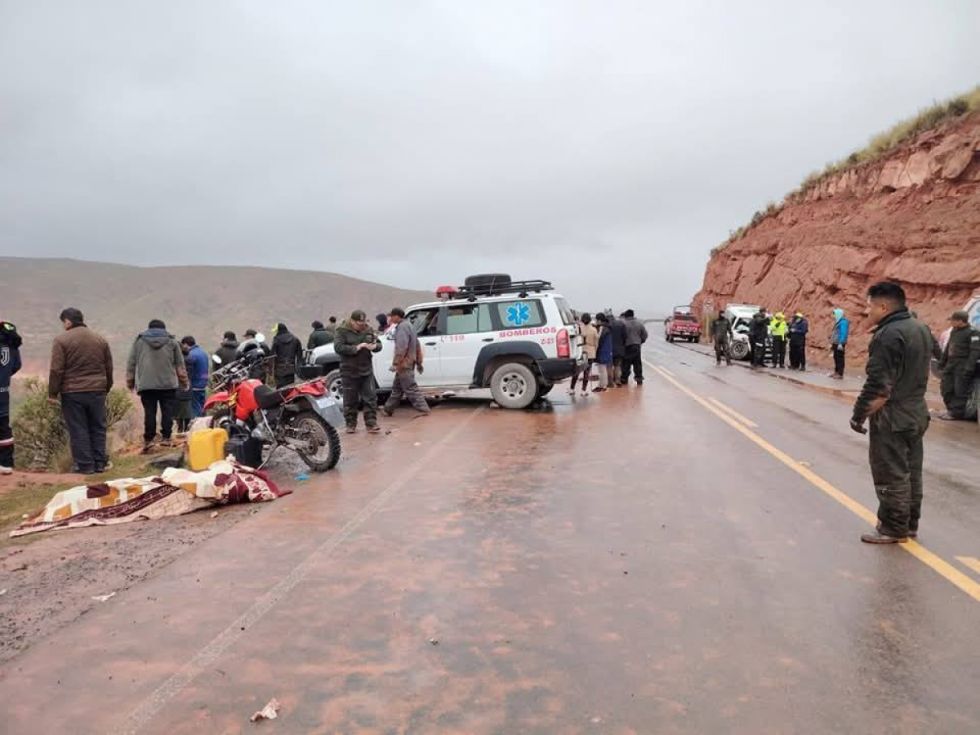 Potosí declara duelo tras los hechos de tránsito que dejaron más de 60 muertos