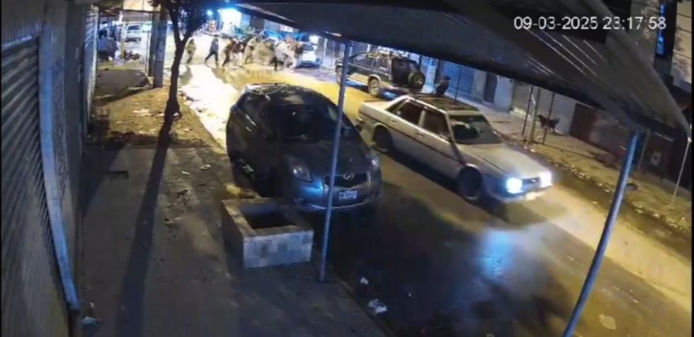 Familia pide ayuda para adolescente apuñalado