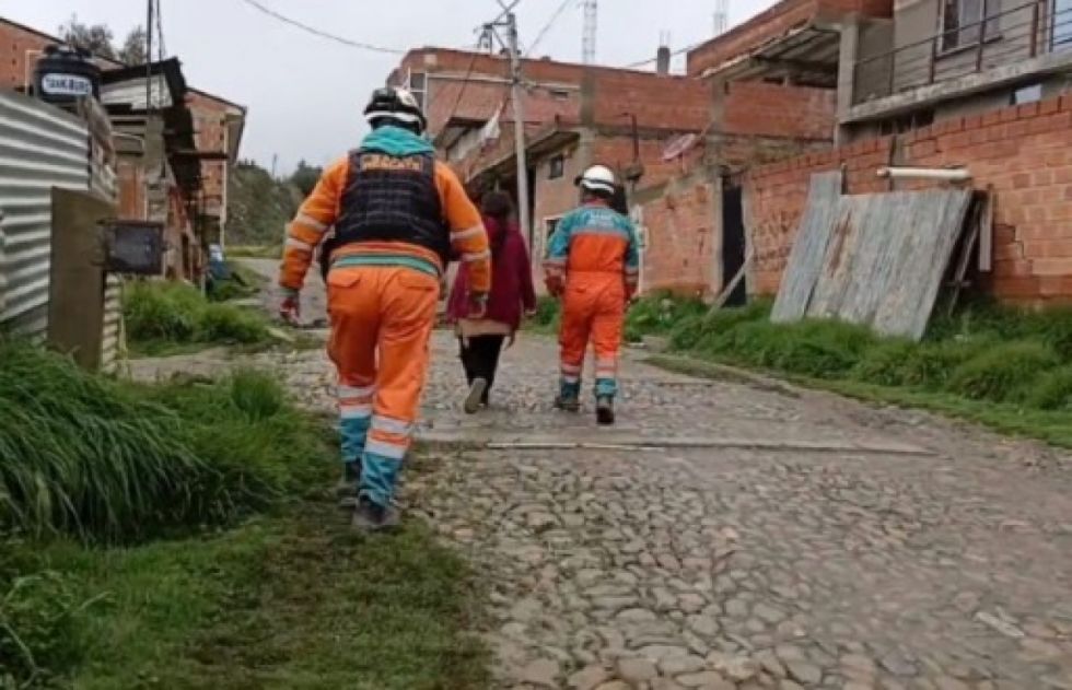 Deslizamiento afecta a 8 manzanos en Codavisa