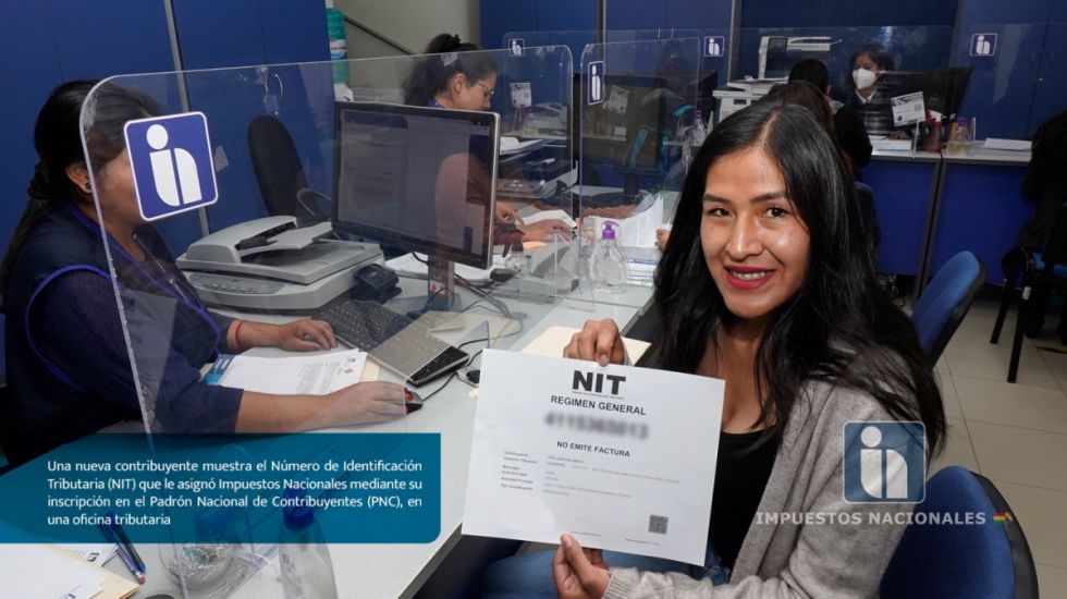 Registran más de 700 nuevos contribuyentes en el SIN