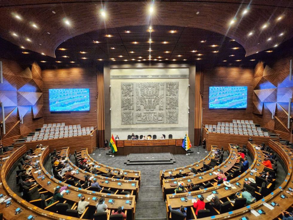 Rumbo al 17A: Diputados aprueban ley de debate y fijan sanciones para quienes no asistan 