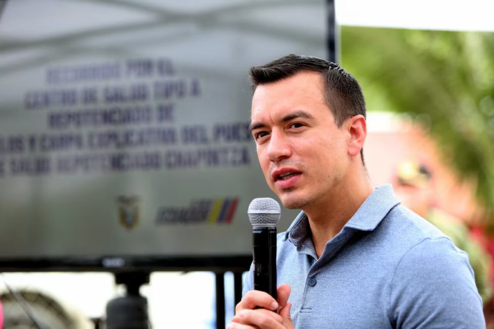Critican a Noboa por inacción frente a derrame