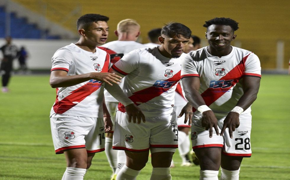 Nacional Potosí busca el arranque soñado ante Independiente 