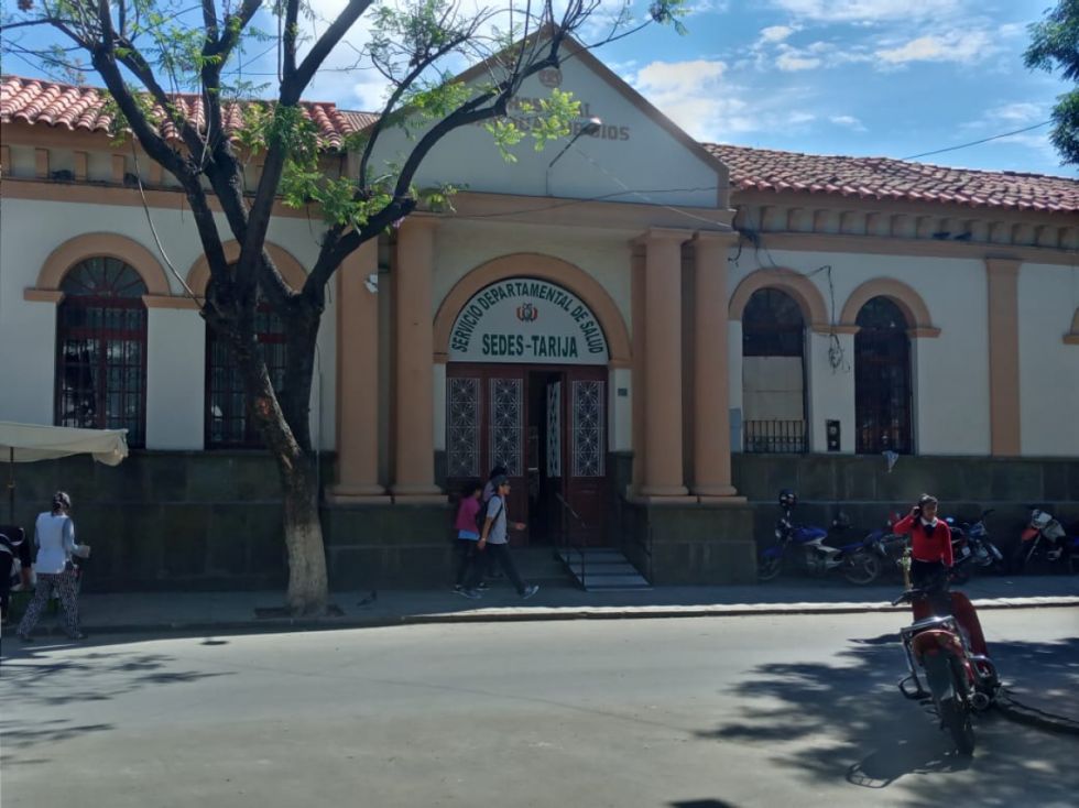 Salud Tarija acatará paro de 48 horas en defensa del bono viático de vacunación
