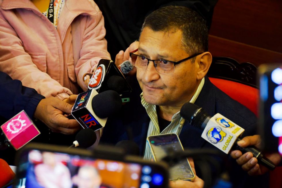 Gobernador dice que 200 trabajadores del exSedeca cobran sin trabajar