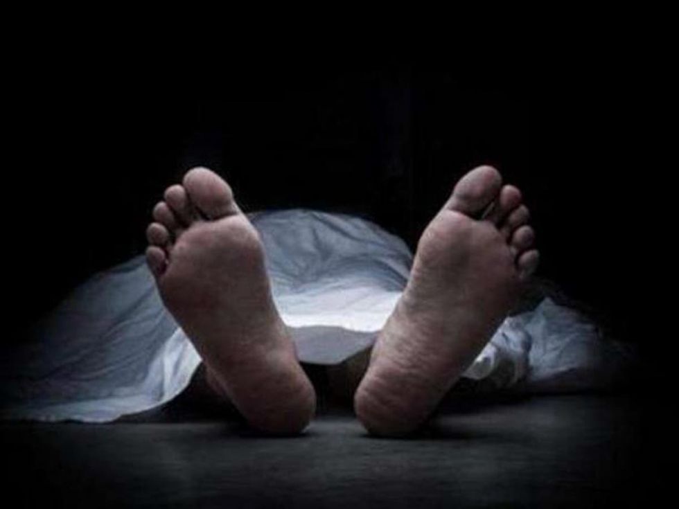 Hace 4 meses una mujer peregrina por el cadáver de su padre, denunció un posible tráfico 