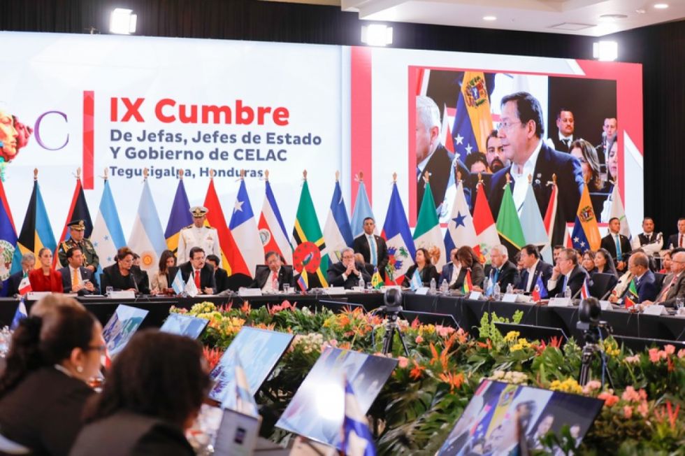 Arce en la CELAC plantea profundizar el comercio regional