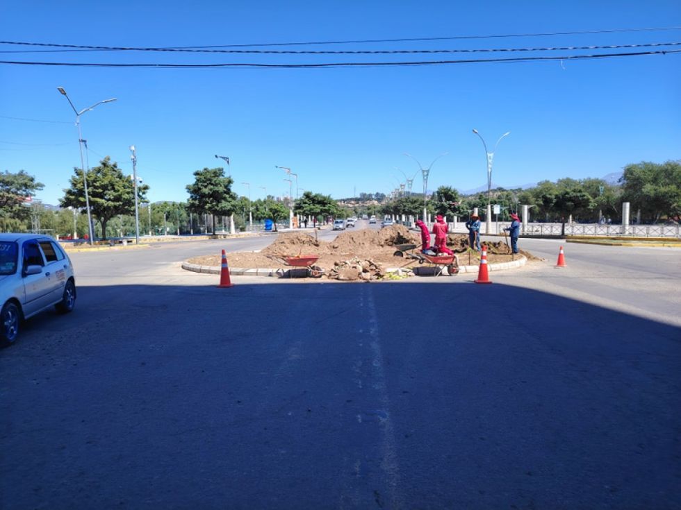 Alcaldía habilita nueva rotonda en el puente Bolívar para descongestionar el tránsito