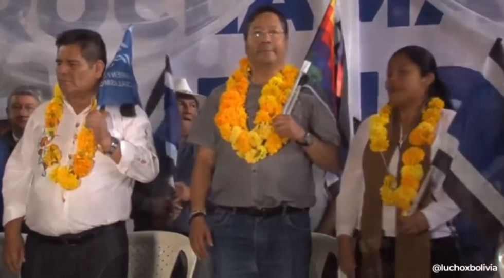 Arce participa de un encuentro político en Tarija