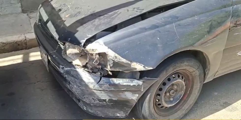 Chofer en presunto estado de ebriedad protagoniza múltiples choques en Tarija