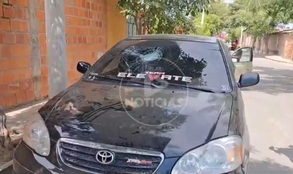 Denuncian que un policía intentó seducir a una estudiante